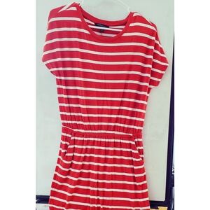 Banana Republic | Scarlet red dress with side pockets.